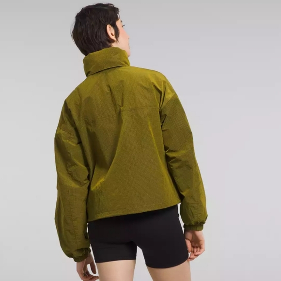 The North Face Women's M66 Utility Wind Jacket - Sulphur Moss - Picture 7 of 10